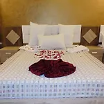 New City Hotel